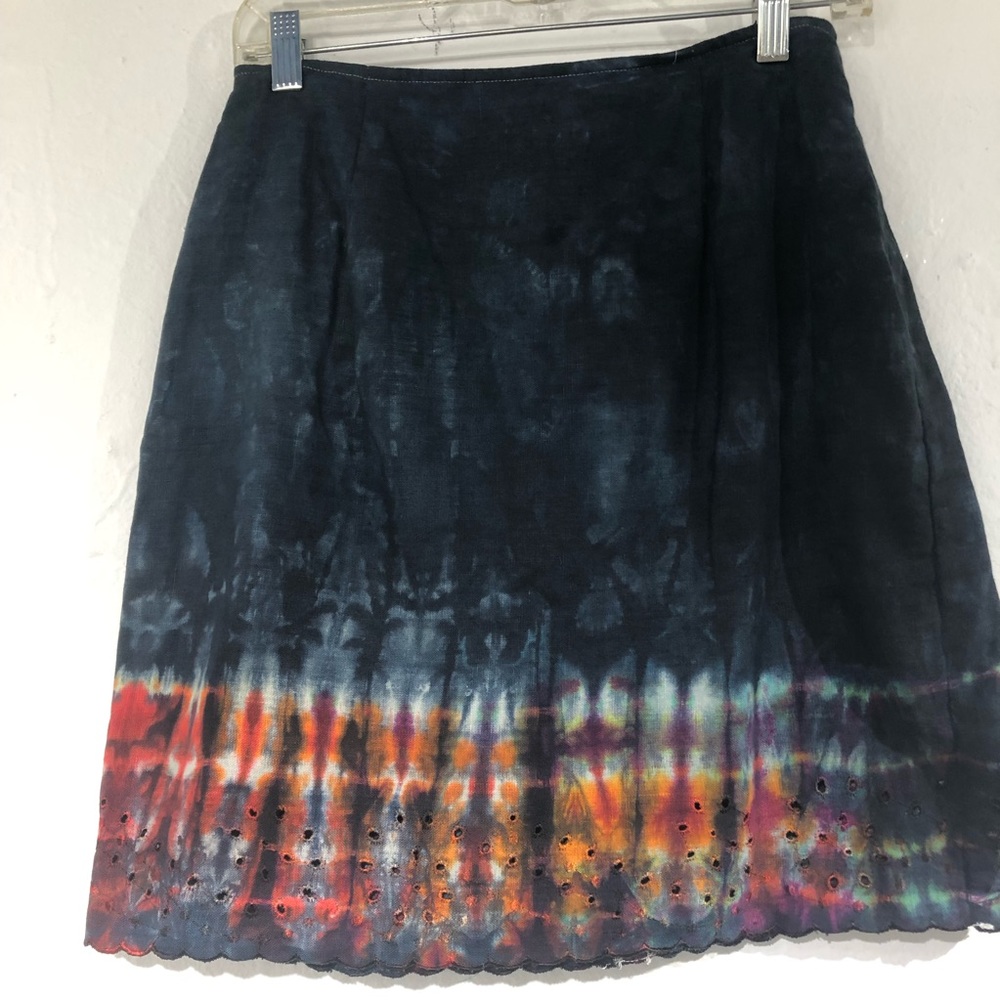 Tie Dye Upcycled Skirt Black Fire Colors sz Sm Unknown Brand 100% Linen